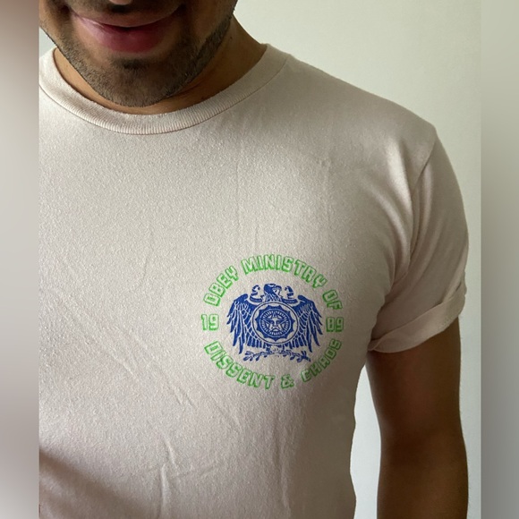 Men’s light tan Obey tee - Picture 3 of 4